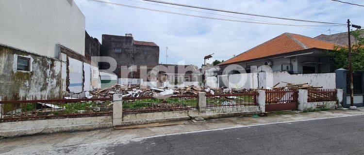 TANAH KAVLING SIAP BANGUN, STRATEGIS,   LEBAR DEPAN 16 METER, DEKAT STADION MANAHAN SOLO, ROW JALAN BISA UNTUK 2 MOBIL 1