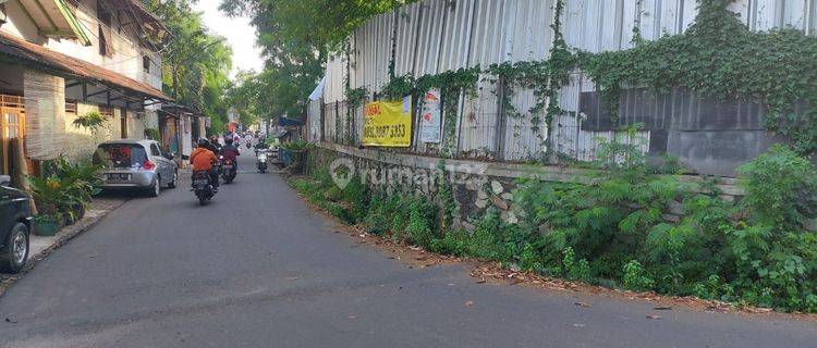 Rumah Hitung Tanah di Pesanggrahan 1