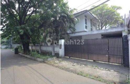 Rumah Hitung Tanah Di Daerah Menteng Dalam,Jakarta Selatan 1