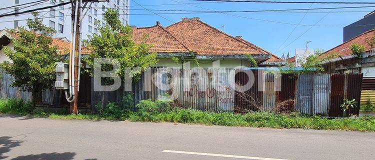 RUMAH DEKAT SIMPANG LIMA SEMARANG 1