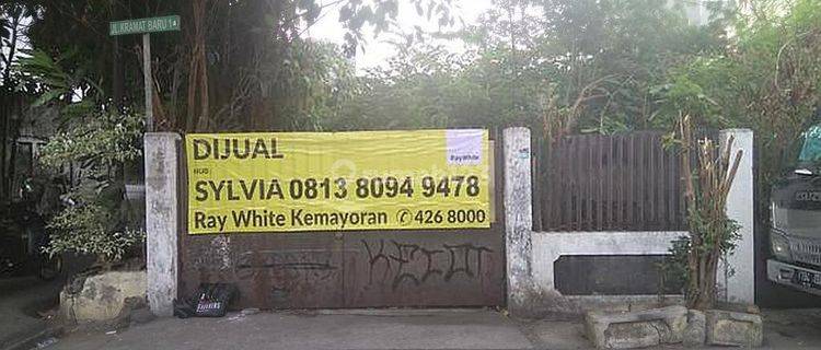 Dijual  Bu Turun Harga  Kavling Komersial Jl. Kramat Baru Jakpus 1