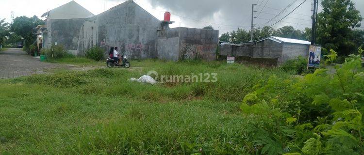 Tanah Hook Seluas 108 Meter Persegi Dalam Perum Puri Ketandan Klaten Utara 1