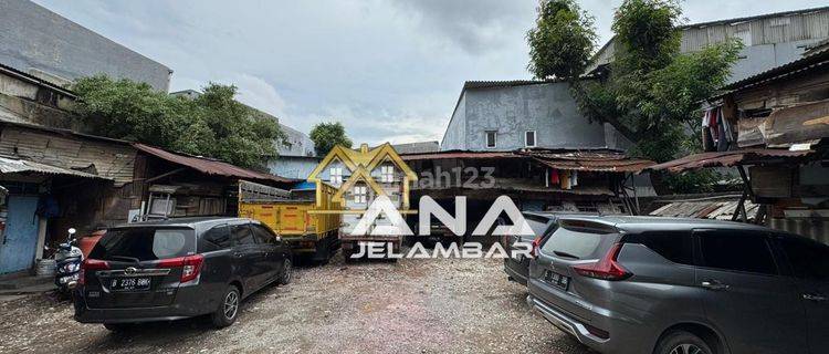 ANA TANAH LT. 987M DI PINGGIR JALAN RAYA JELAMBAR 1