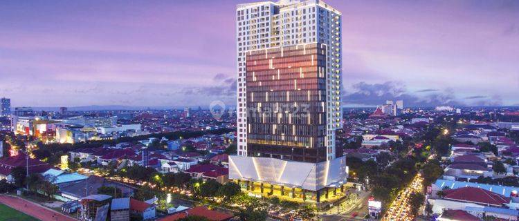 One East Penthouse & Residences Surabaya 1