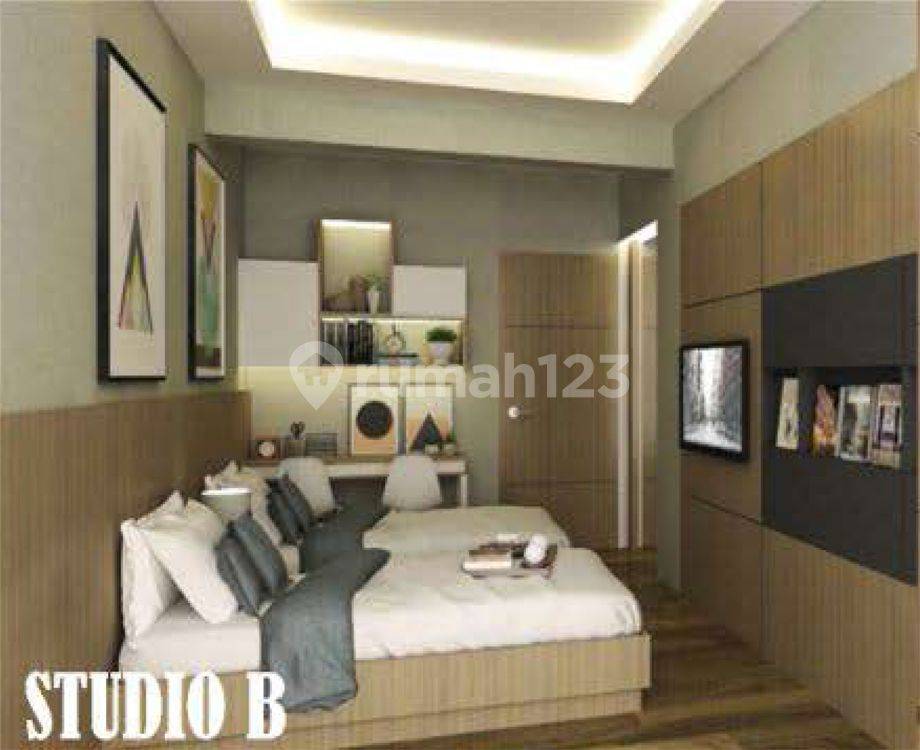 Studio B