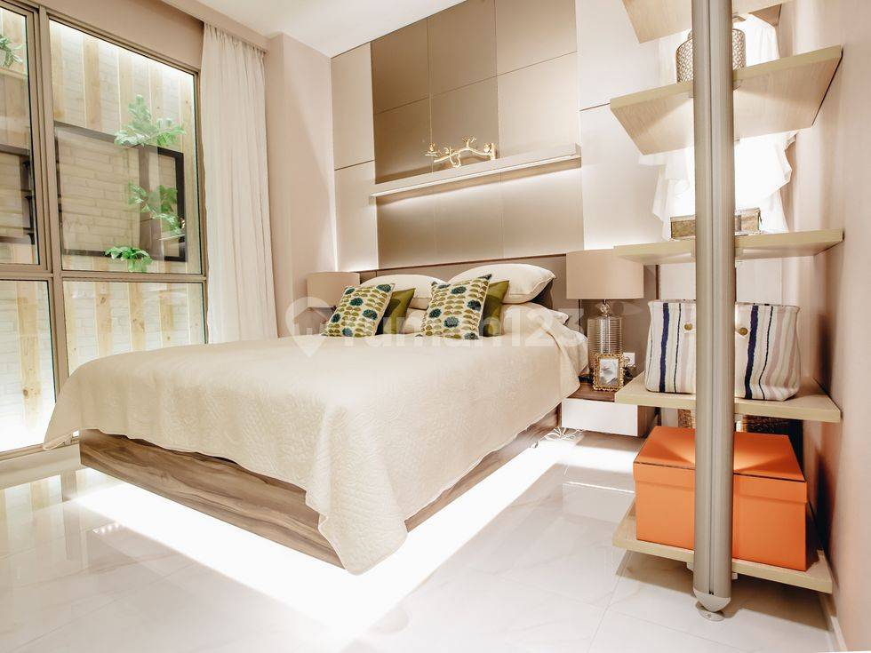 2 BR