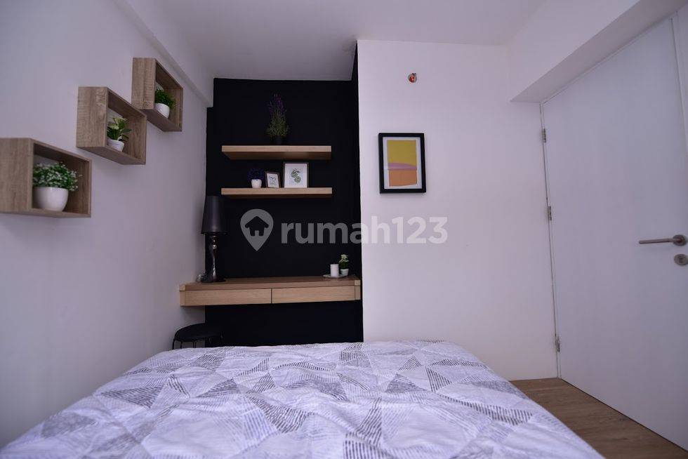 2 BR