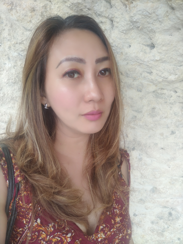 Linda Lestari | Agen Properti Discovery Property