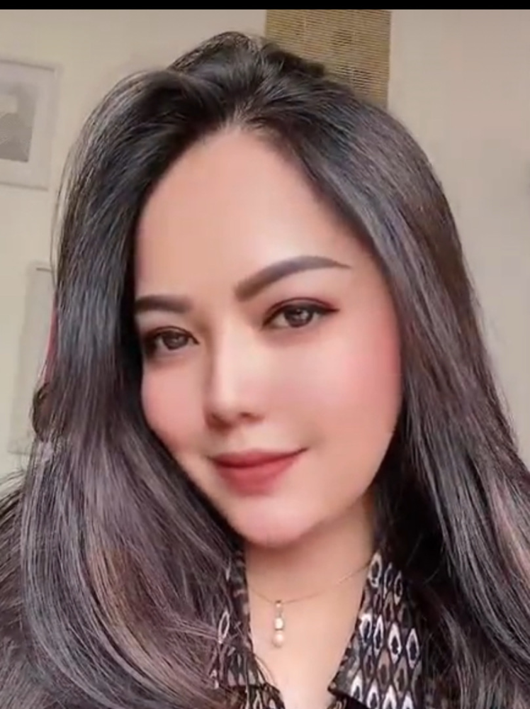 Mrs. Marisa | Agen Properti Discovery Property