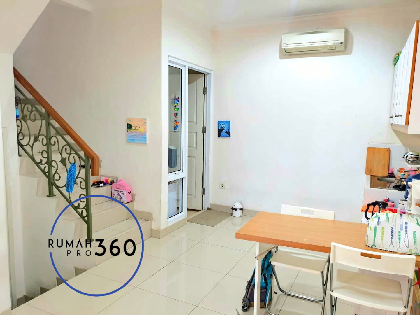 Rumah Mewah Luas 60 m2, di Gading Serpong Elista Village, Tangerang